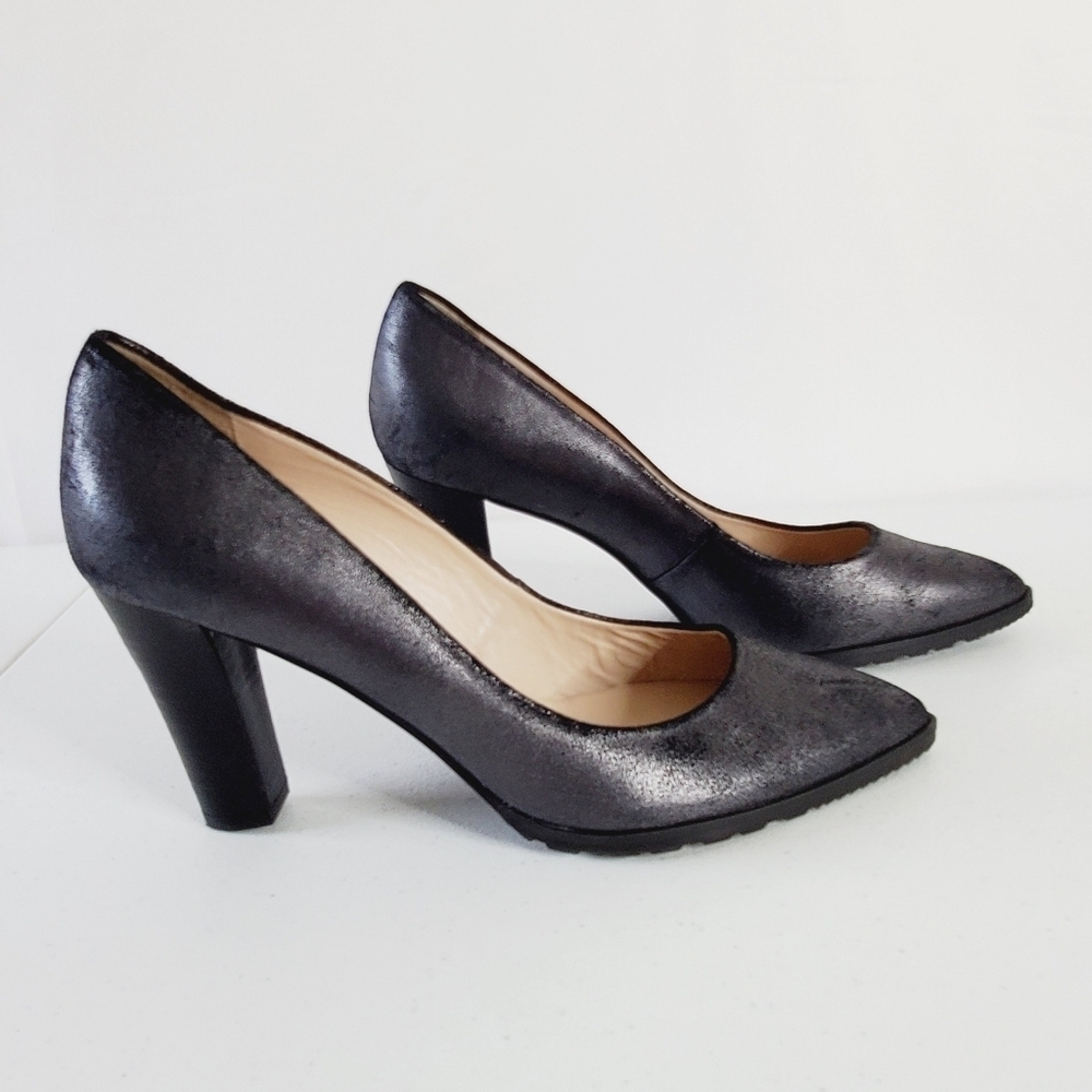 Andre Assous Brushed Suede Pumps Size 40 US 9 Stacked Heel Pewter Shoes Party